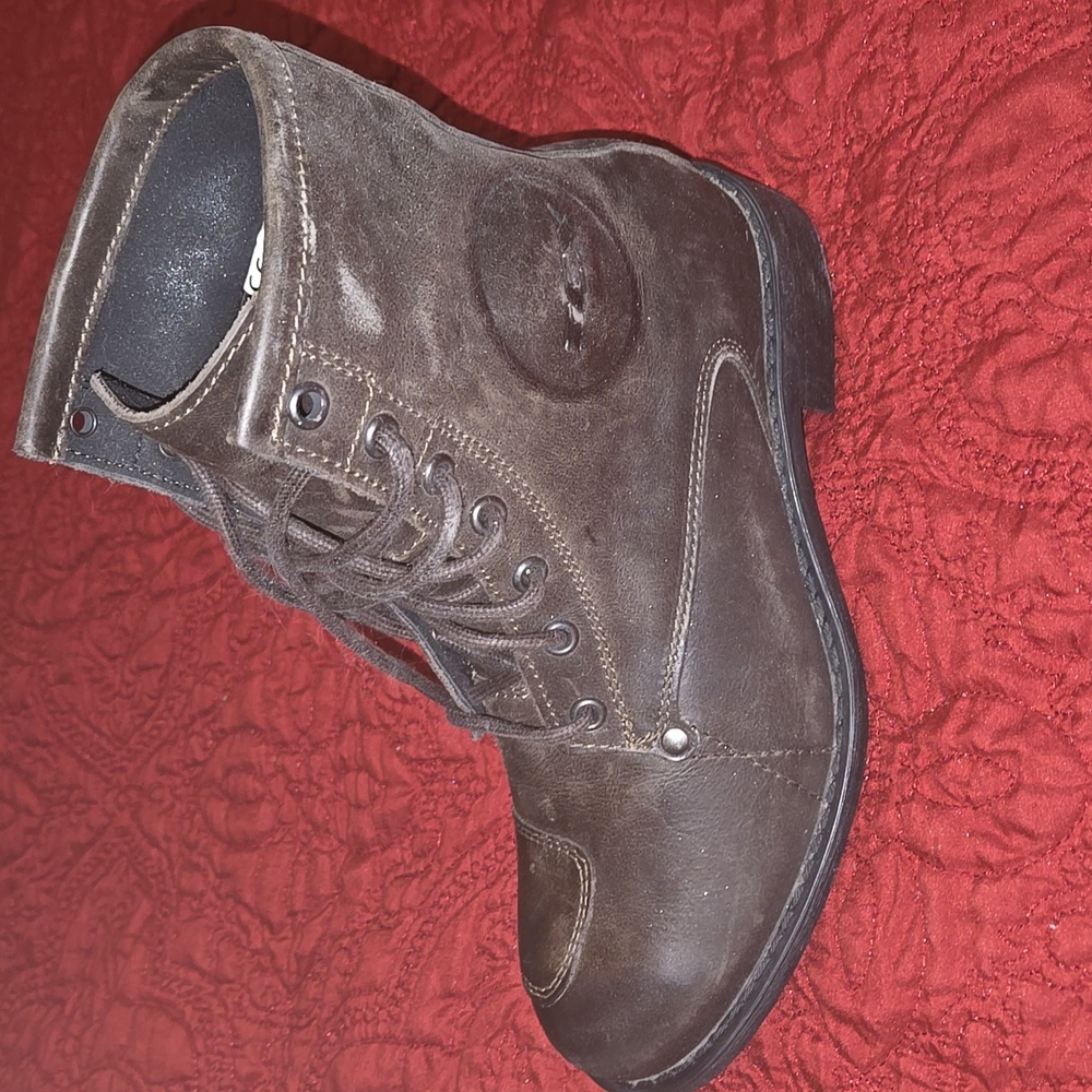 Brown motorcycle boots